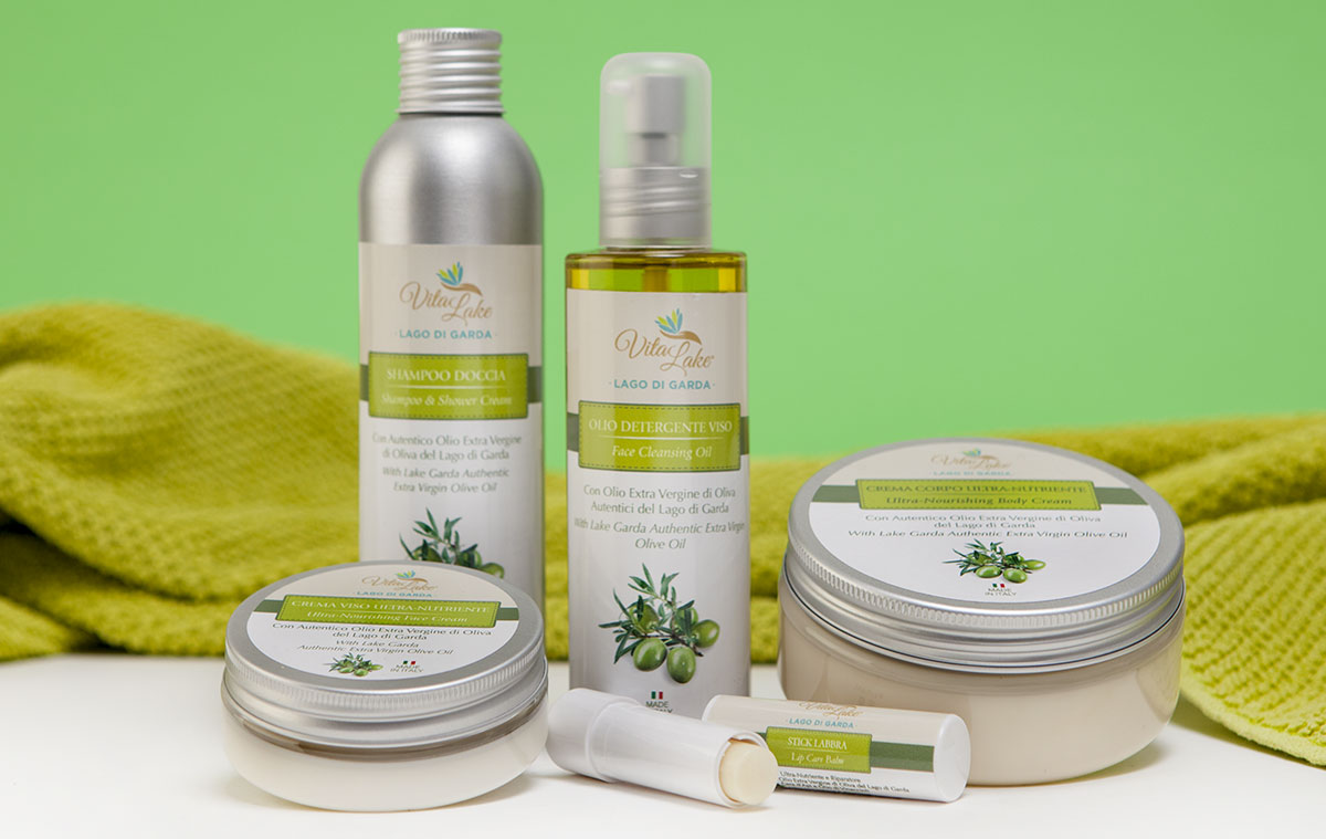 olive oil is used in natural cosmetics for its emollient and regenerative properties